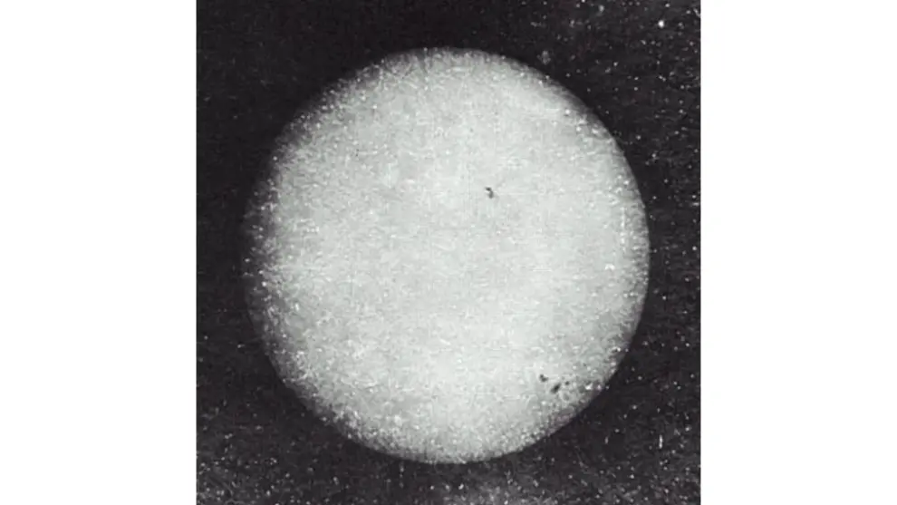 Primera foto del Sol 1845